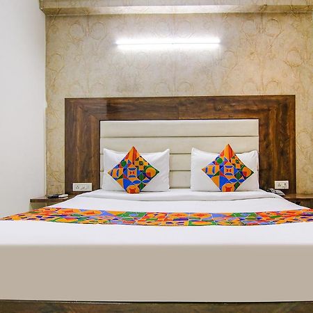 Fabhotel Airport Avalon Near Igi Airport Ню Делхи Екстериор снимка
