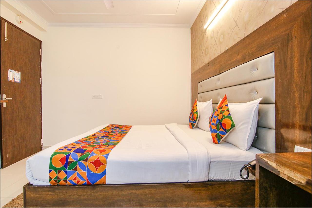 Fabhotel Airport Avalon Near Igi Airport Ню Делхи Екстериор снимка