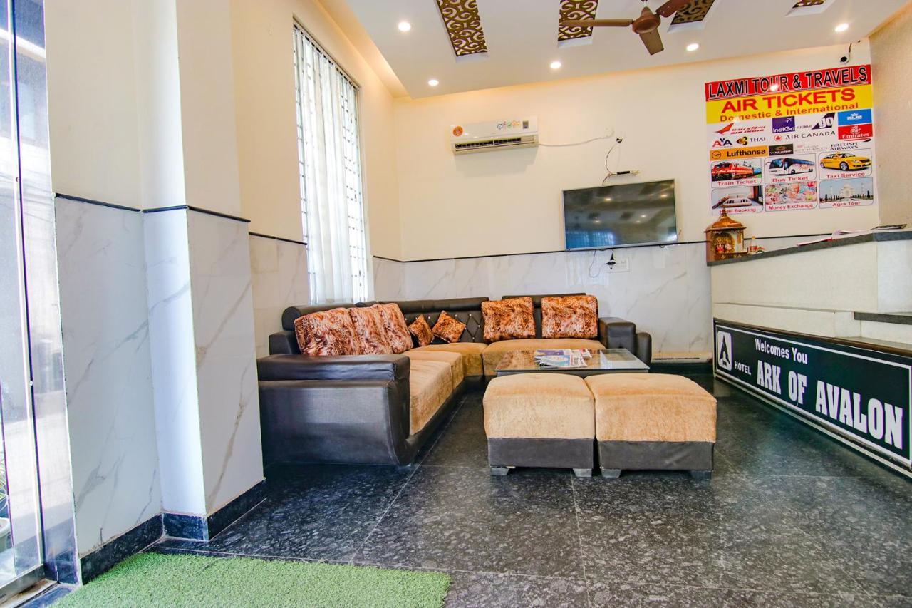 Fabhotel Airport Avalon Near Igi Airport Ню Делхи Екстериор снимка