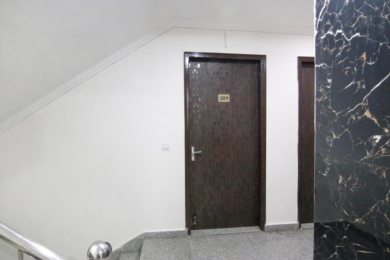 Fabhotel Airport Avalon Near Igi Airport Ню Делхи Екстериор снимка