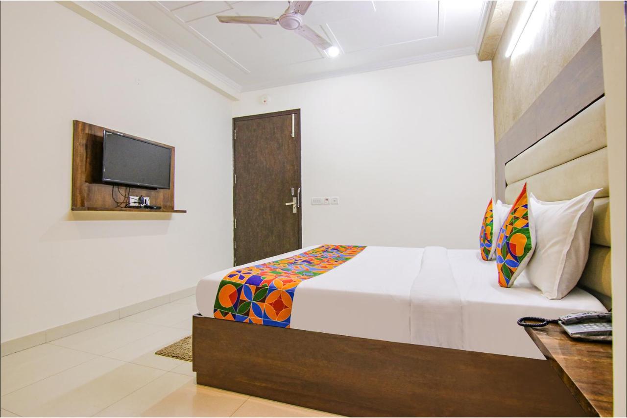 Fabhotel Airport Avalon Near Igi Airport Ню Делхи Екстериор снимка